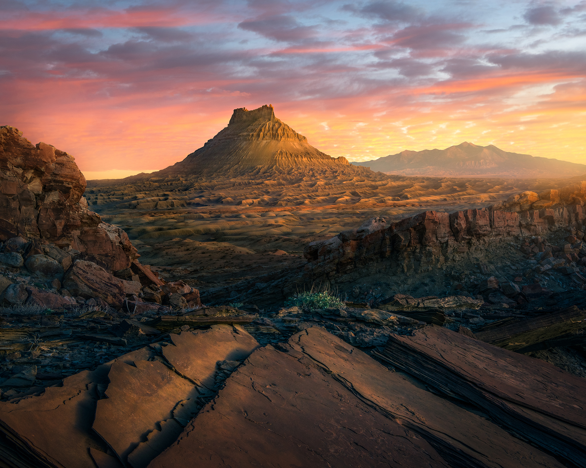 Exploring Light Photography by Chris Moore